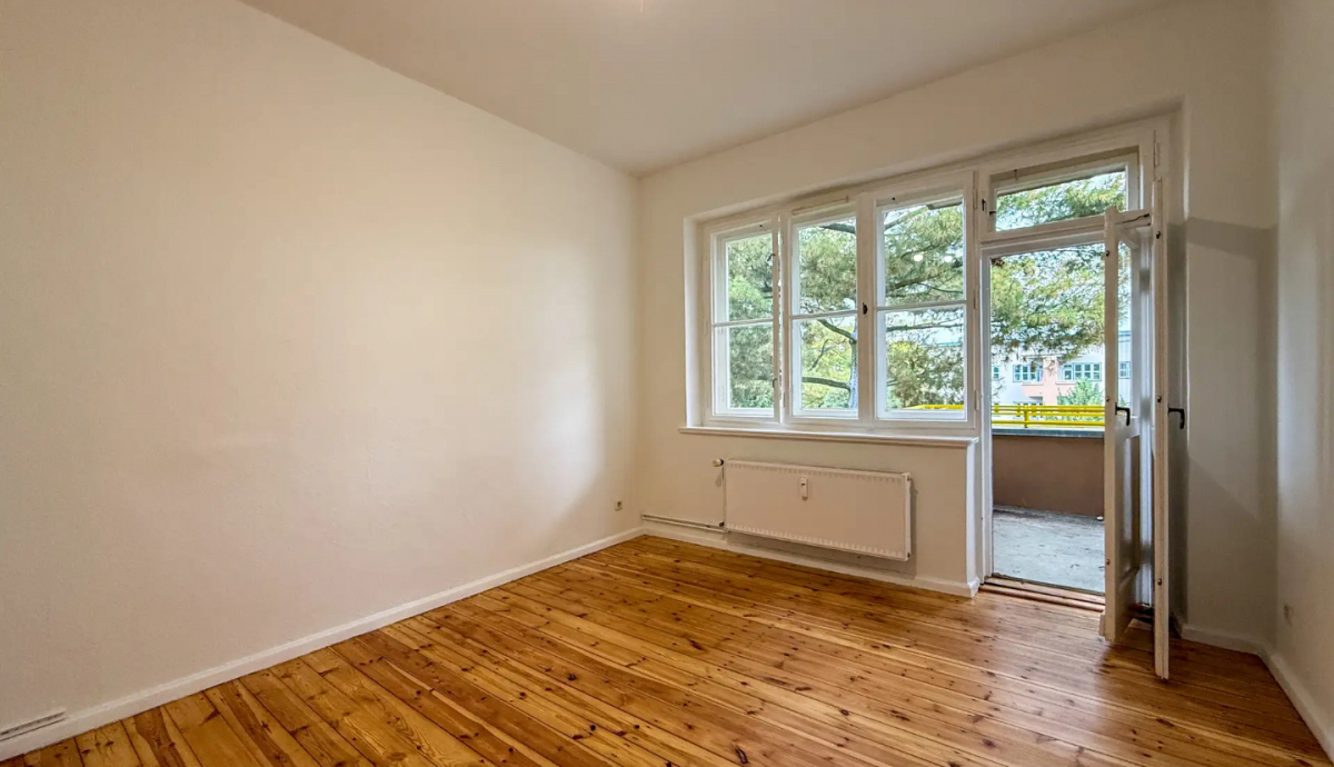 BEZUGSFREIE RUHIG GELEGENE UND GUT ANGEBUNDENE 2 ZIMMER IN PANKOW